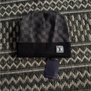 Louis Vuitton Monochrome Knit Beanie